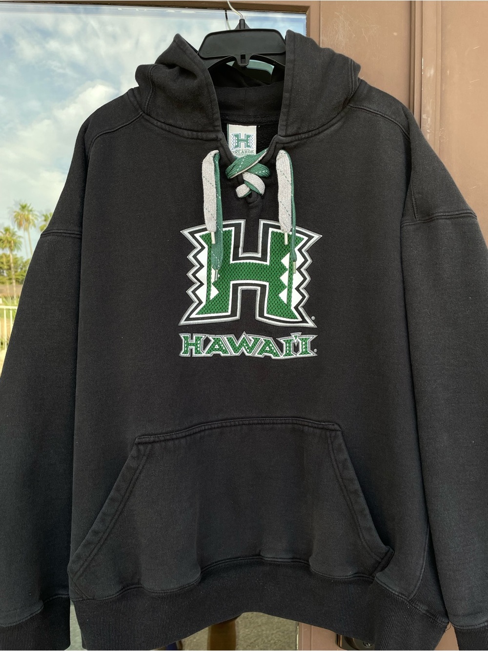 University of Hawaii Black Lace-Up Hoodie Sweatshirt 2XL